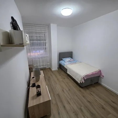 Relje Krilatice Apartment